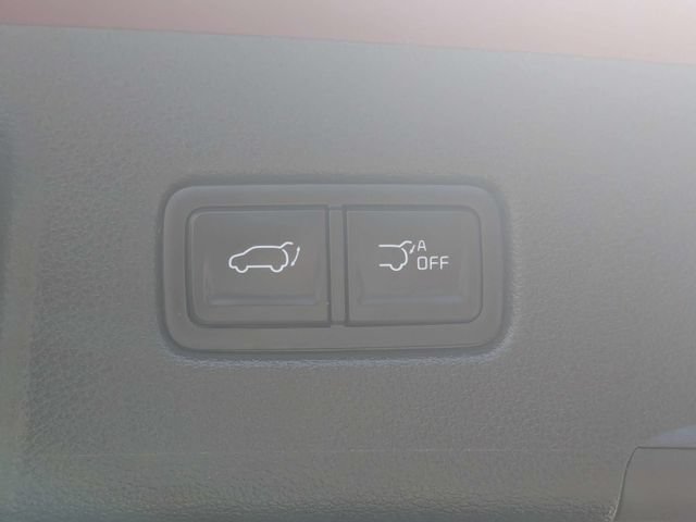 Used 2024 Kia Telluride EX w/ EX Captain's Chair Package FWD image 13