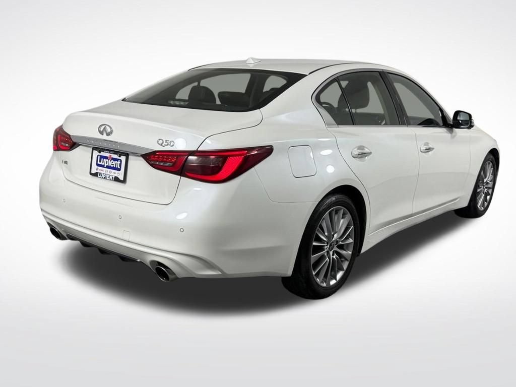 Used 2022 INFINITI Q50 Luxe AWD/4WD video 4
