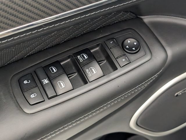 Used 2018 Jeep Grand Cherokee SRT AWD/4WD image 11