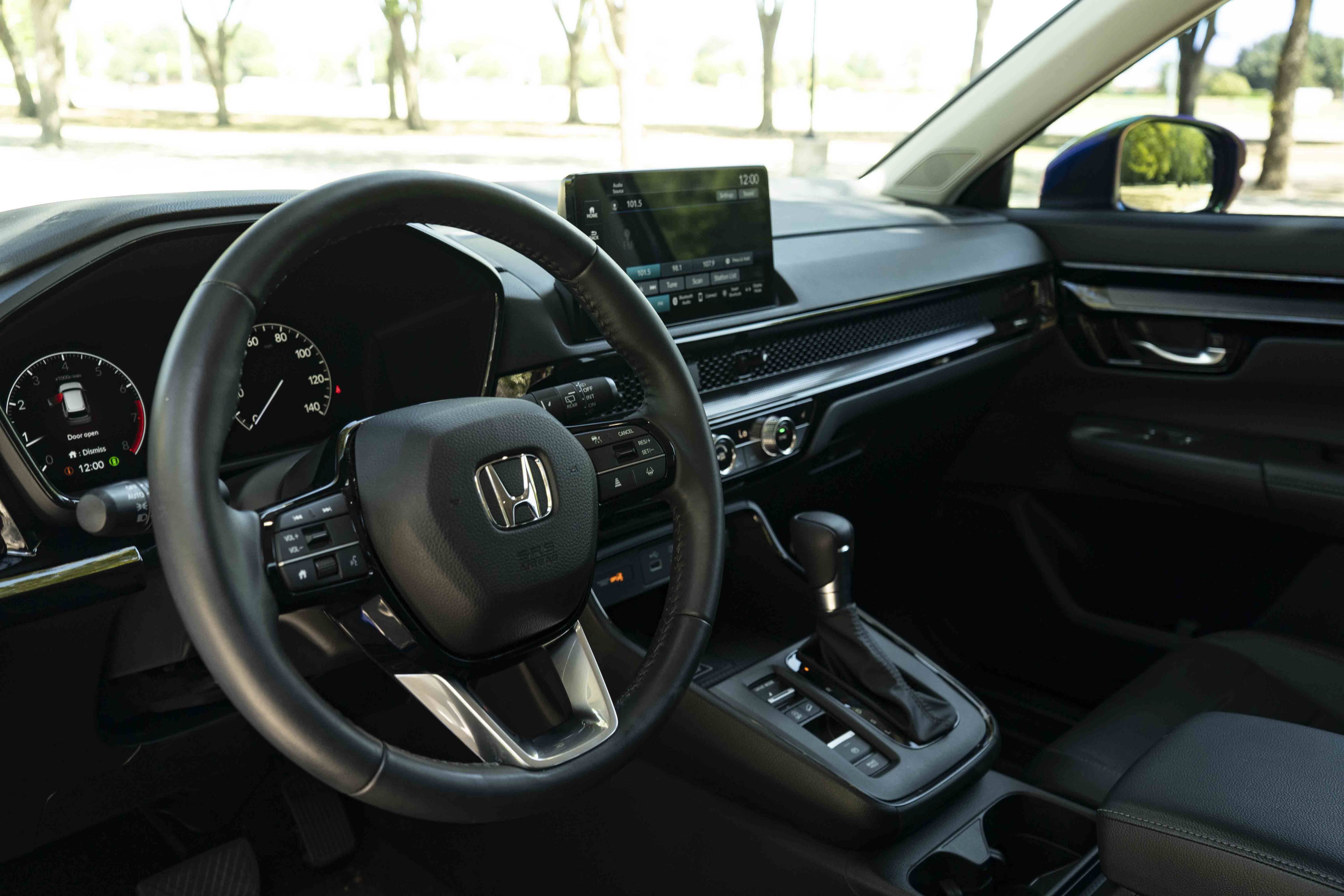 Used 2025 Honda CR-V EX-L image 16