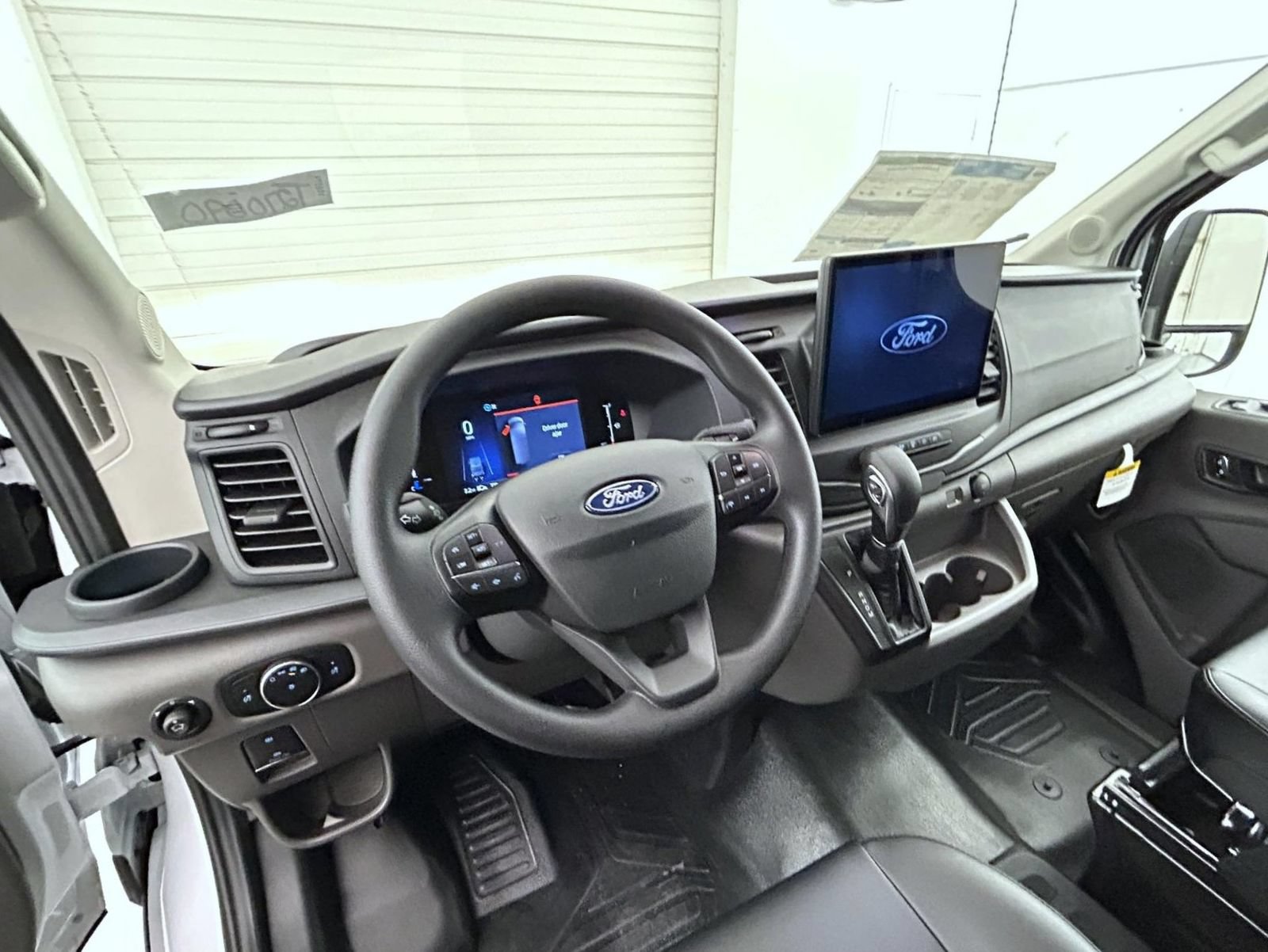 New 2027 Ford Transit 250 148 Medium Roof w/ Load Area Protection Package RWD image 13