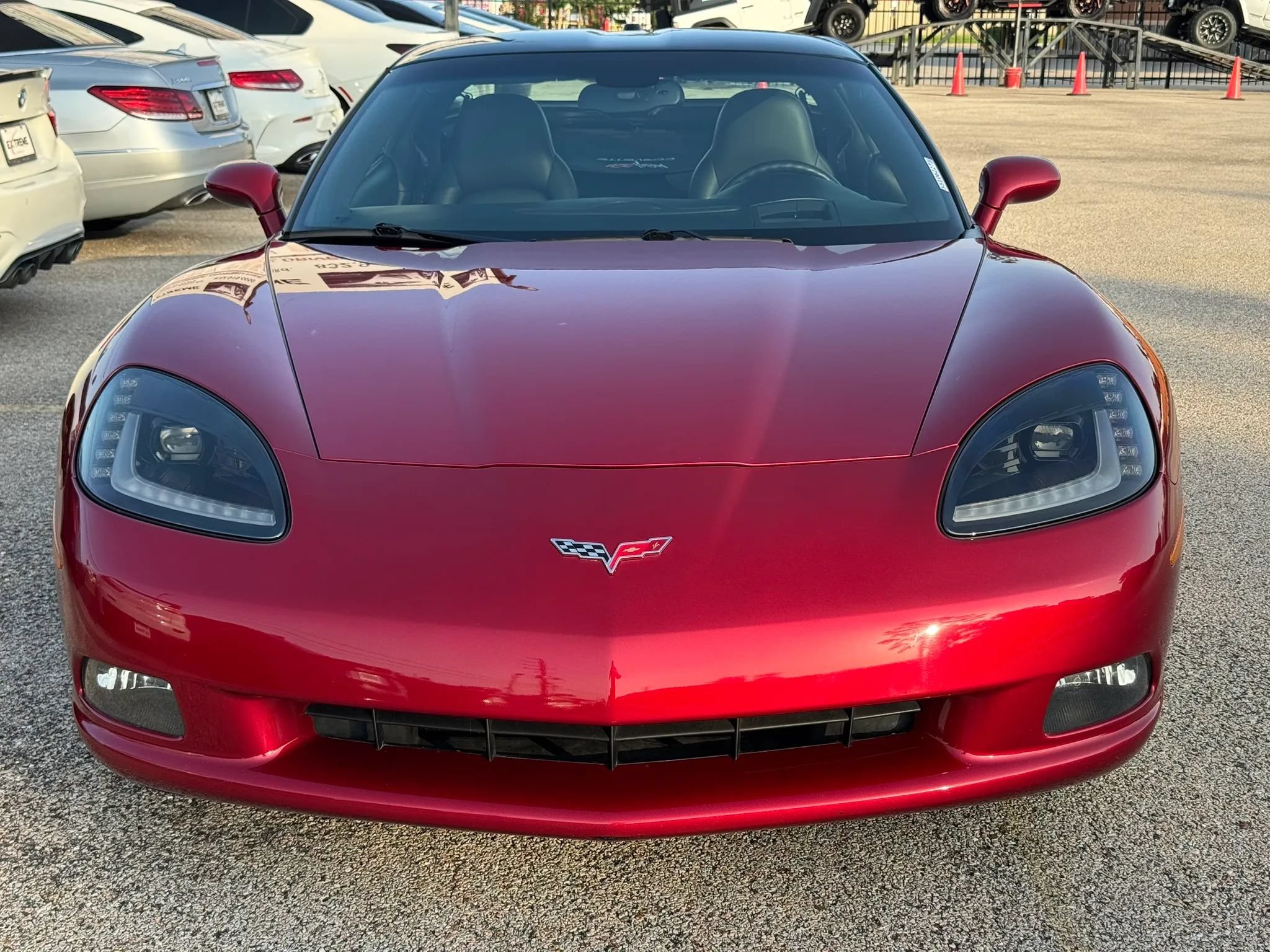 Used 2005 Chevrolet Corvette Coupe w/ Preferred Equipment Group RWD image 2