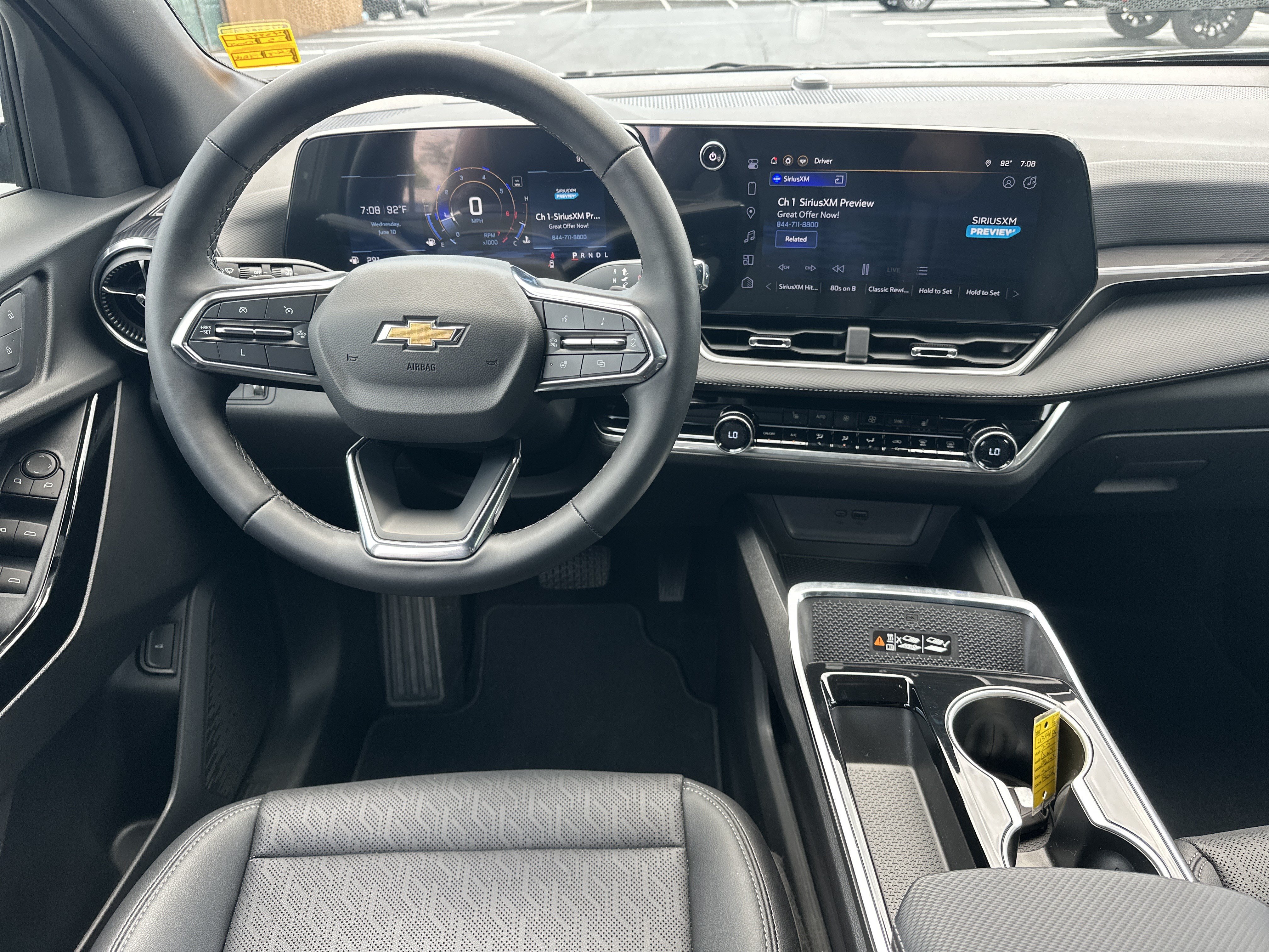 Used 2025 Chevrolet Equinox LT w/ Convenience Package II AWD/4WD image 17