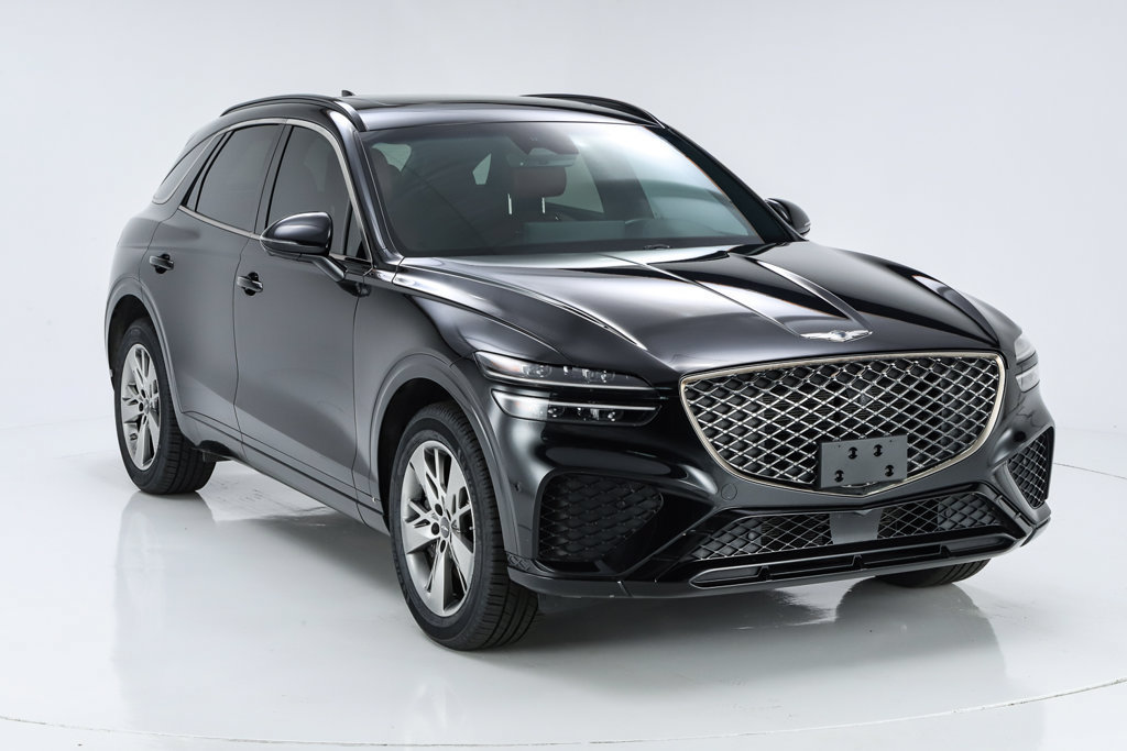 Used 2023 Genesis GV70 3.5T Sport w/ Sport Advanced Package AWD/4WD image 19