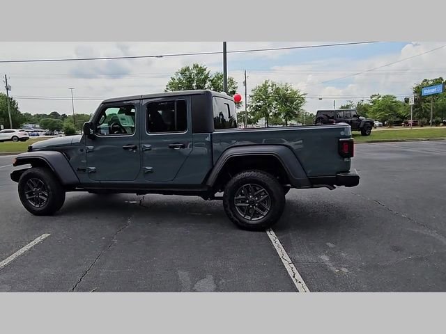 New 2025 Jeep Gladiator Sport image 27