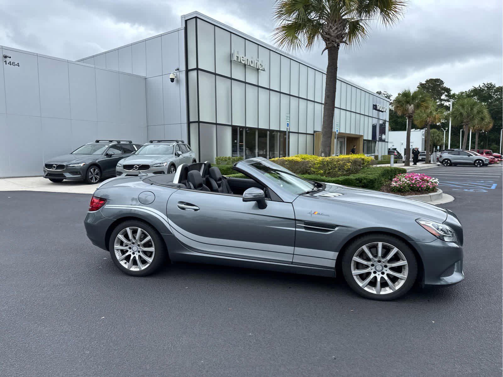 Used 2017 Mercedes-Benz SLC 300 image 20