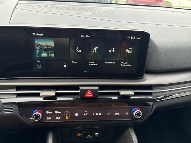 Used 2026 Kia Sportage EX w/ EX Panorama Roof Package image 13