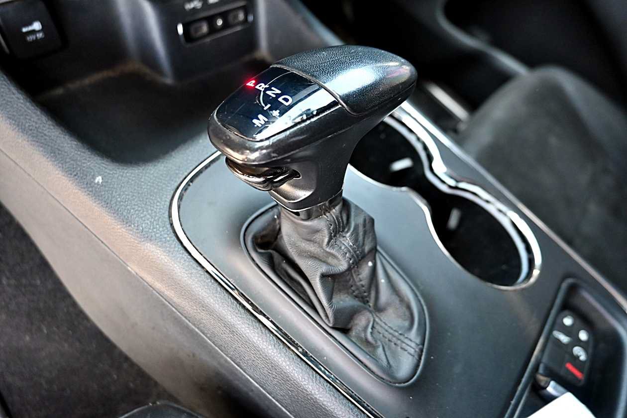 Used 2019 Dodge Durango R/T RWD image 30