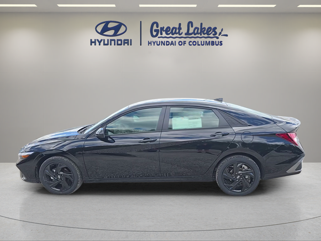 New 2026 Hyundai Elantra Sport FWD image 8