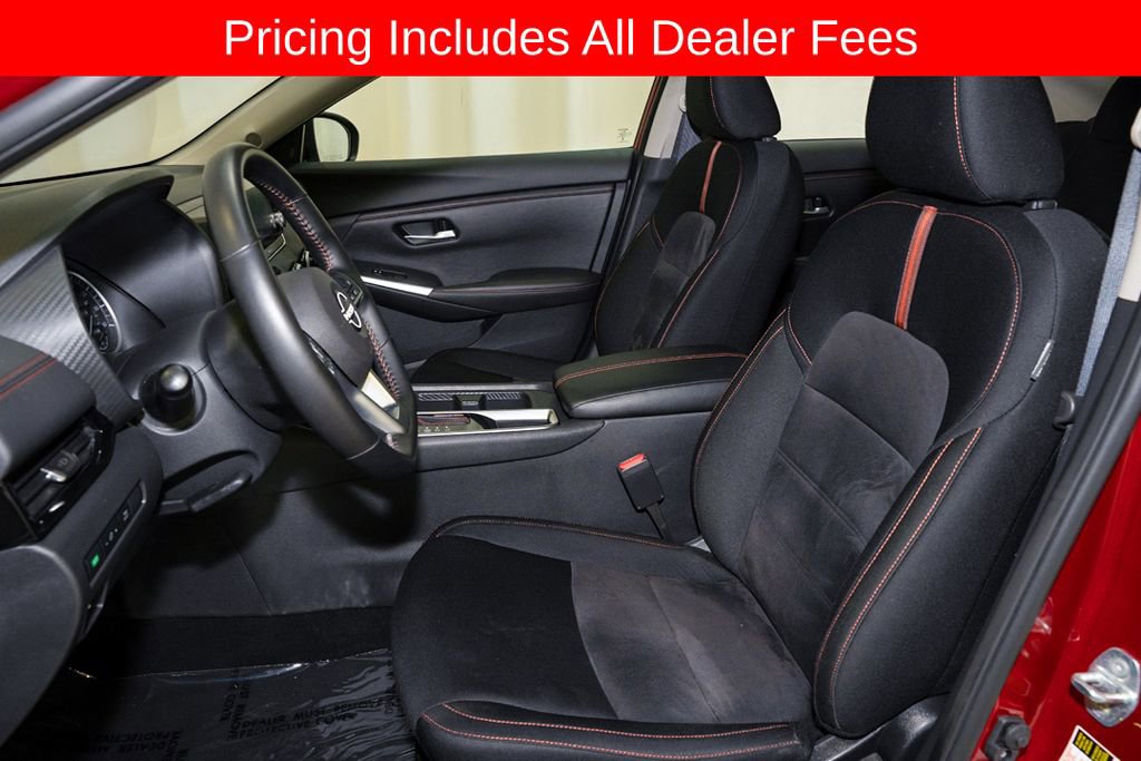 Certified 2025 Nissan Sentra SR FWD image 10