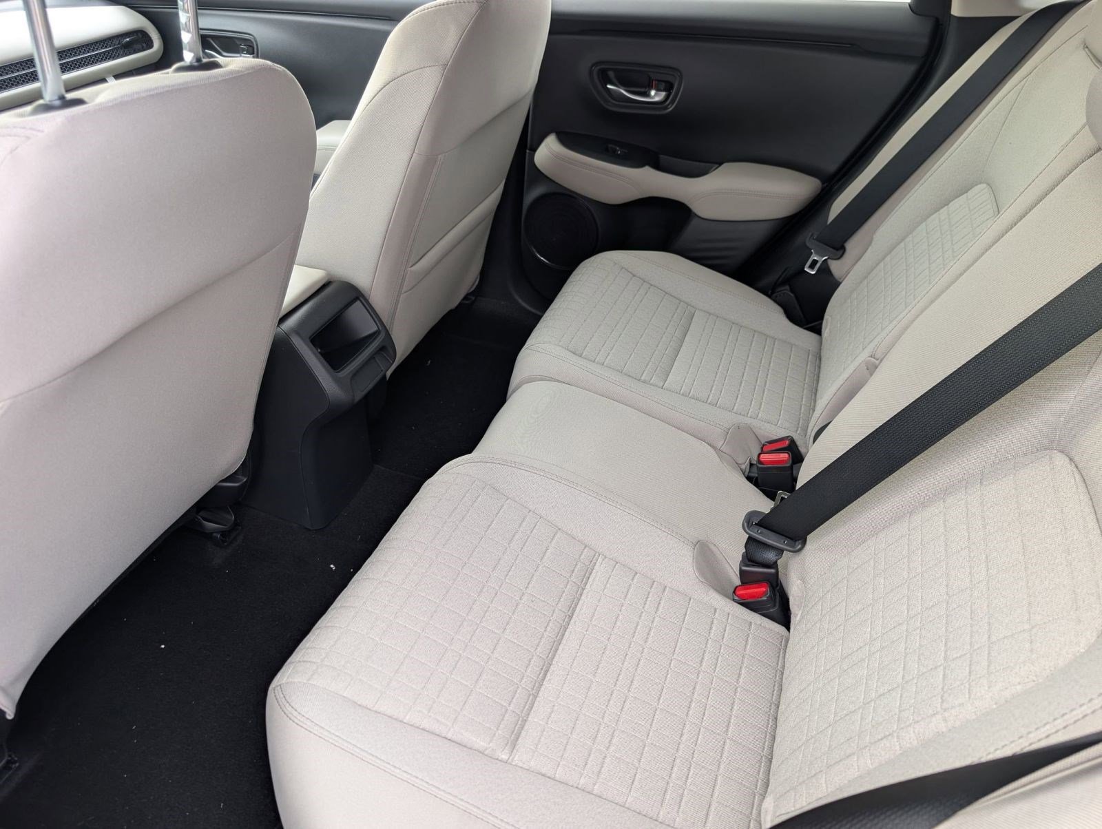 New 2026 Honda HR-V LX image 24