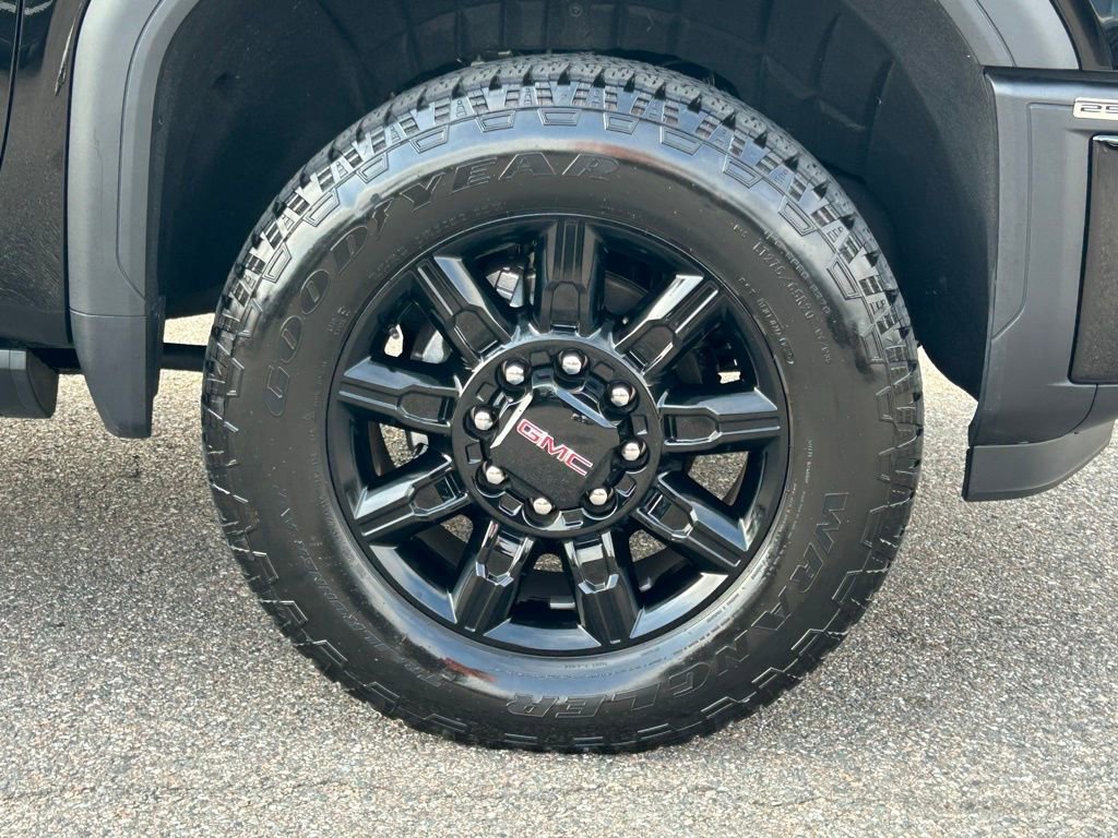 Used 2025 GMC Sierra 2500 AT4 w/ AT4 Premium Plus Package image 76