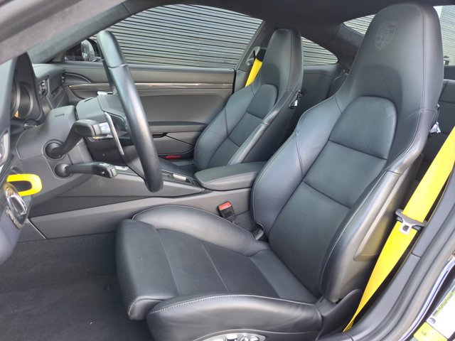Certified 2019 Porsche 911 Turbo S image 5