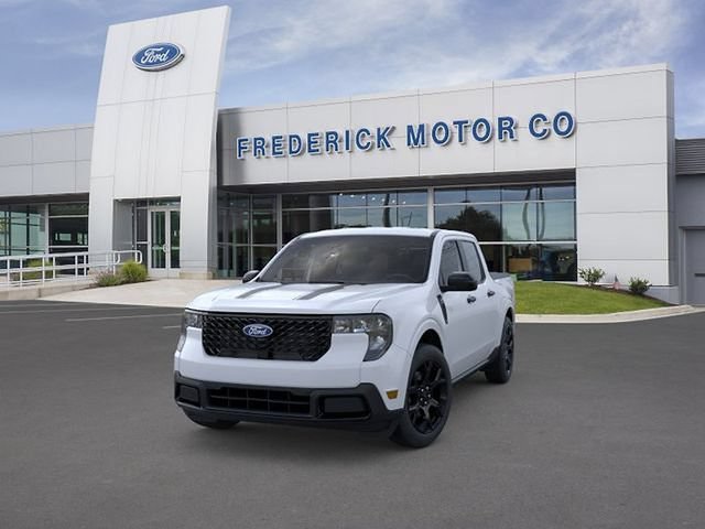 New 2026 Ford Maverick XLT w/ Equipment Group 301A AWD/4WD image 2
