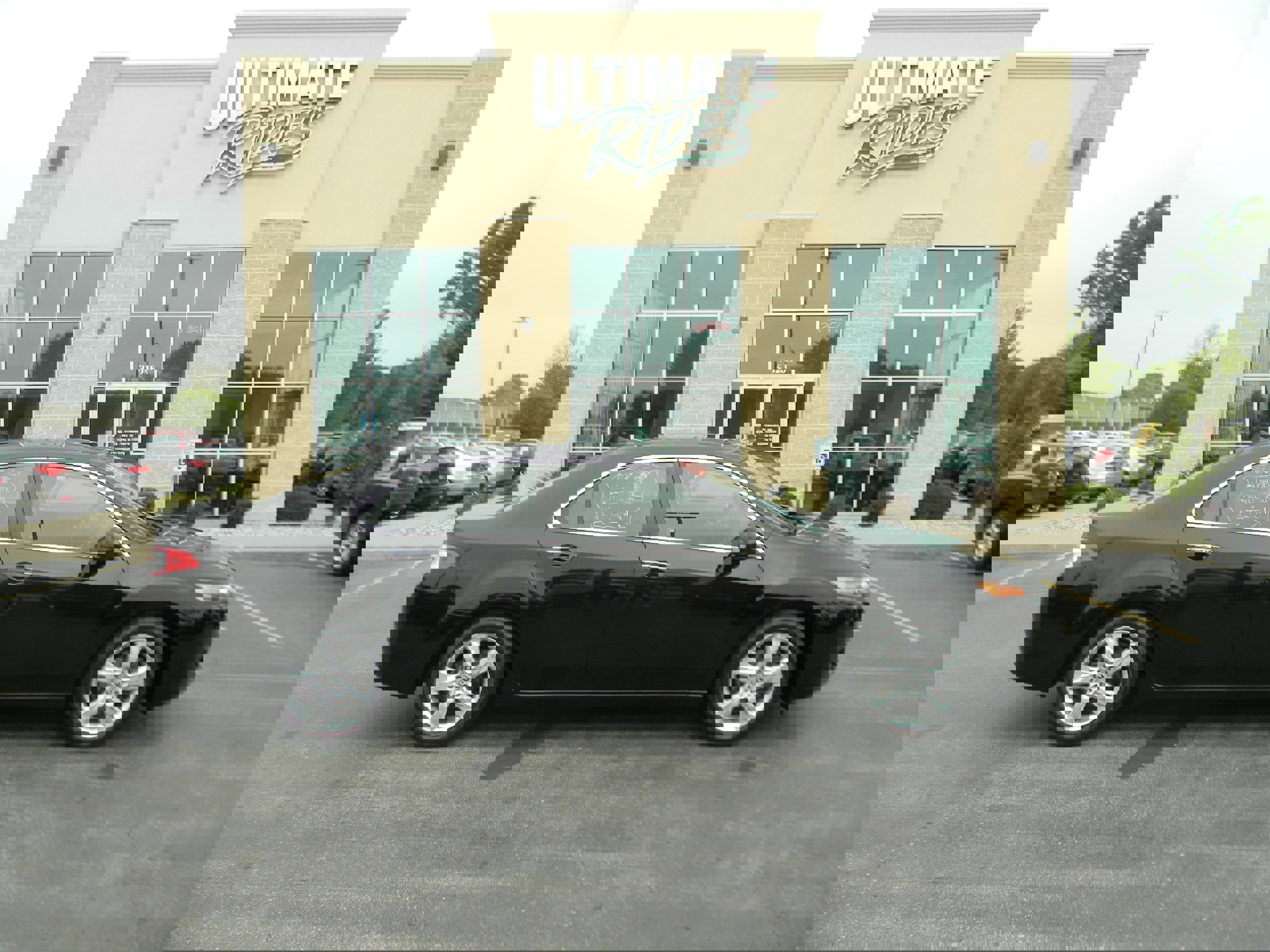 Used 2010 Acura TSX Sedan image 1