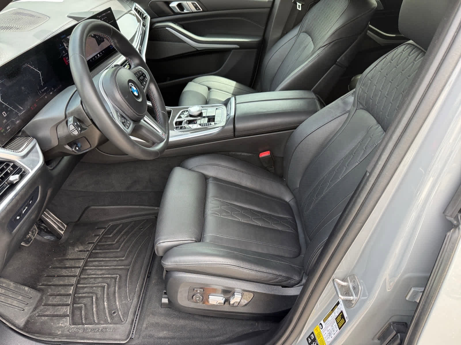 Used 2024 BMW X5 M60i AWD/4WD image 10