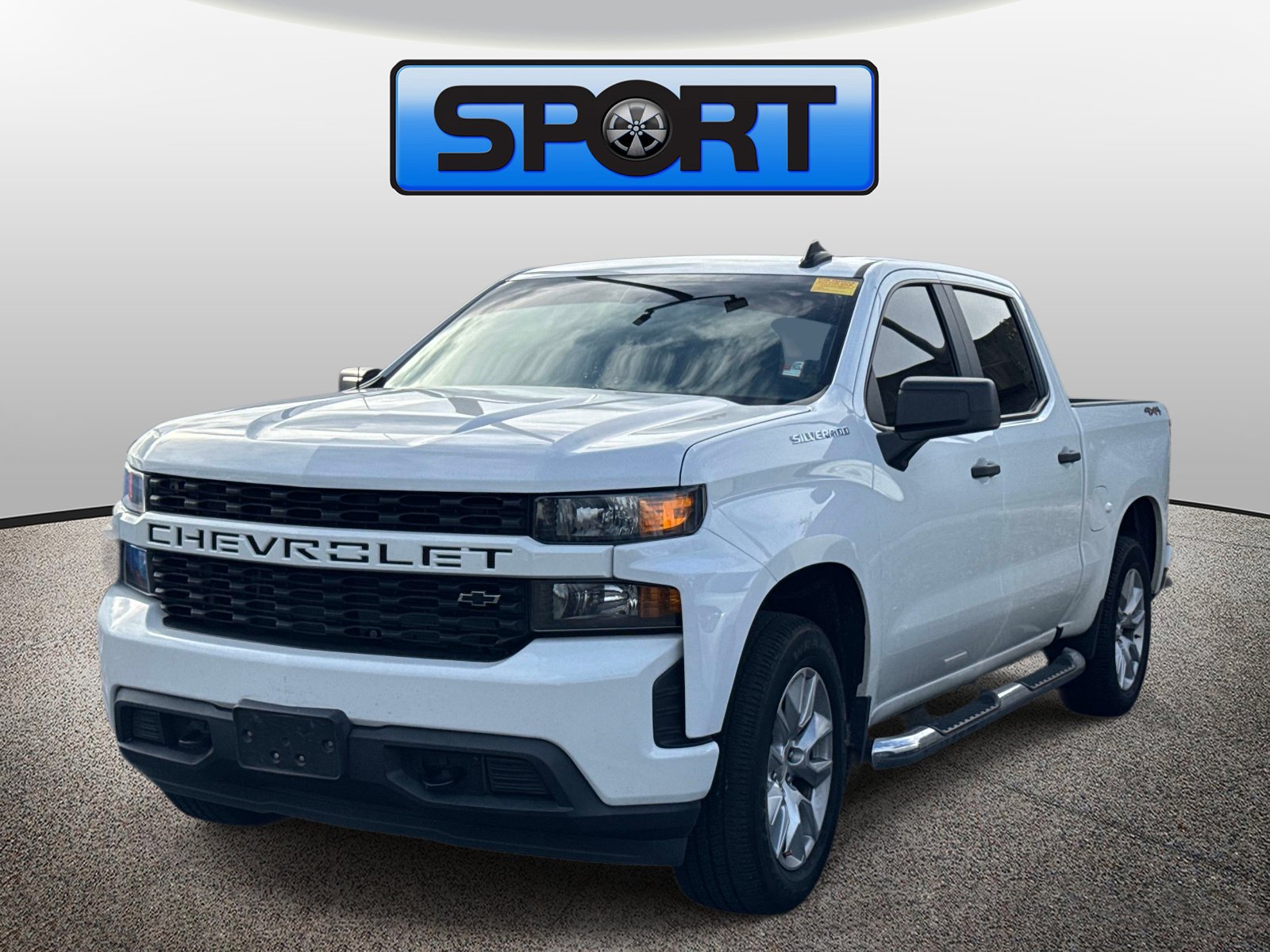 Used 2020 Chevrolet Silverado 1500 Custom w/ Custom Value Package AWD/4WD image 1