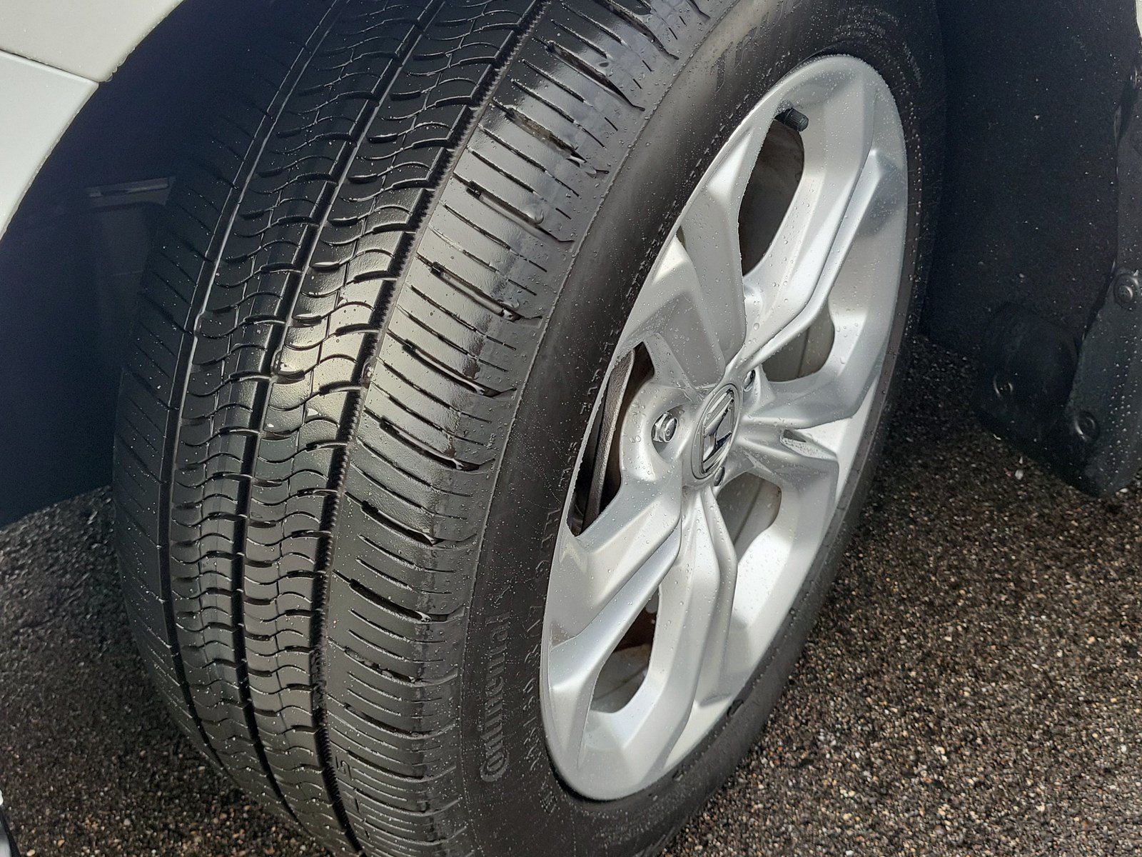 Used 2024 Honda Accord LX image 11