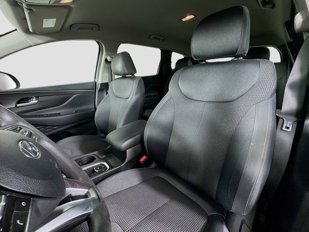 Used 2019 Hyundai Santa Fe SE image 20