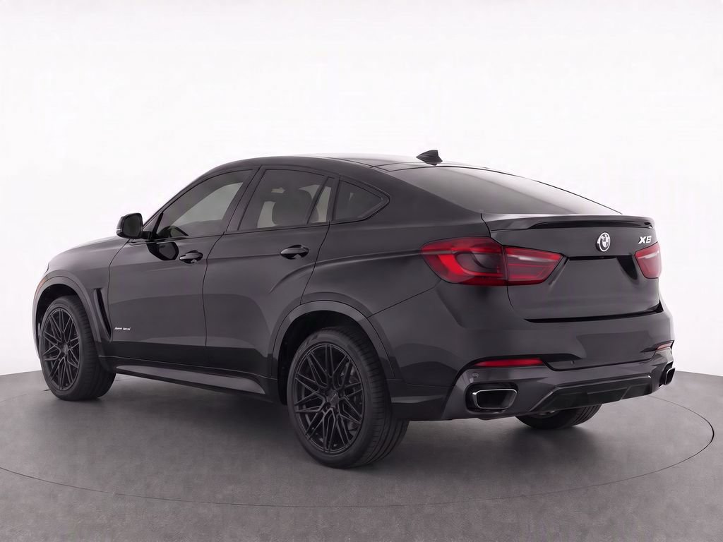Used 2019 BMW X6 xDrive50i w/ M Sport Package AWD/4WD image 5