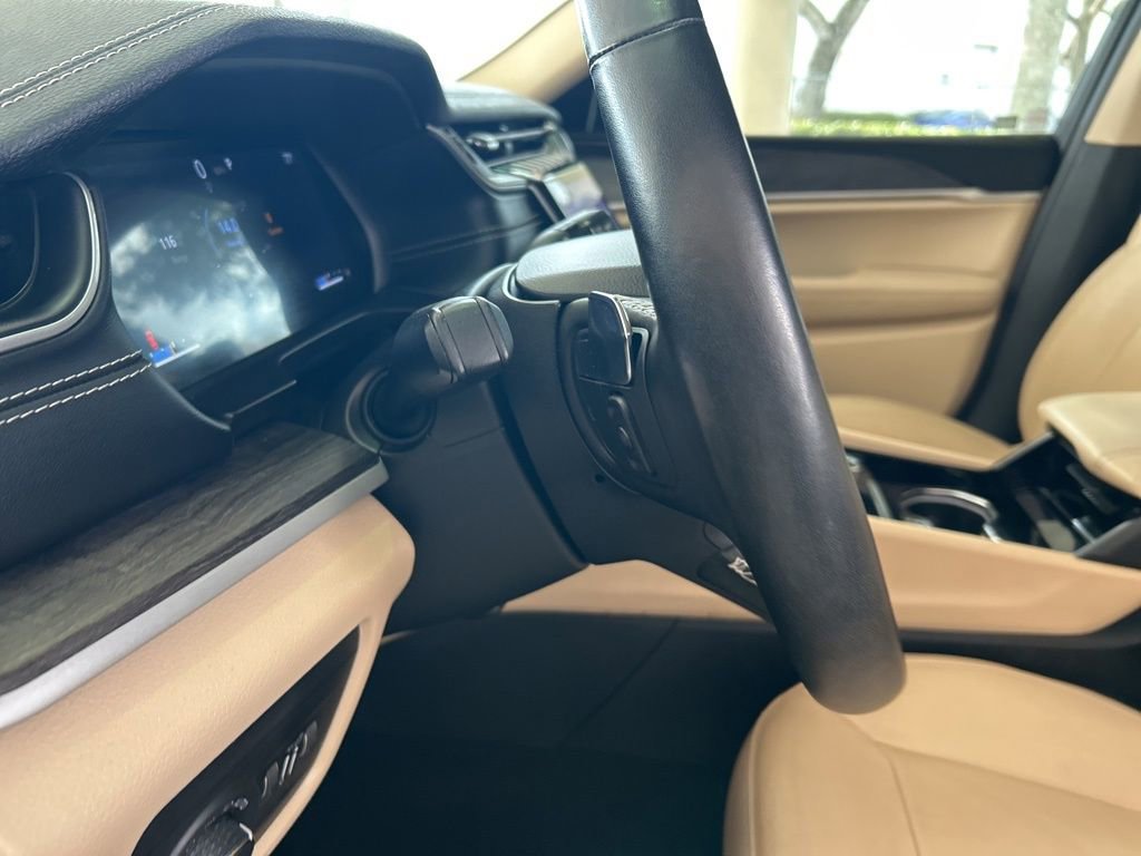 Used 2022 Jeep Grand Cherokee L Limited image 43