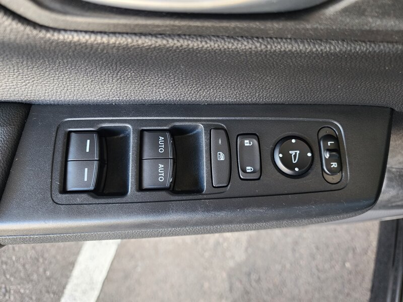 Used 2023 Honda CR-V Sport image 20