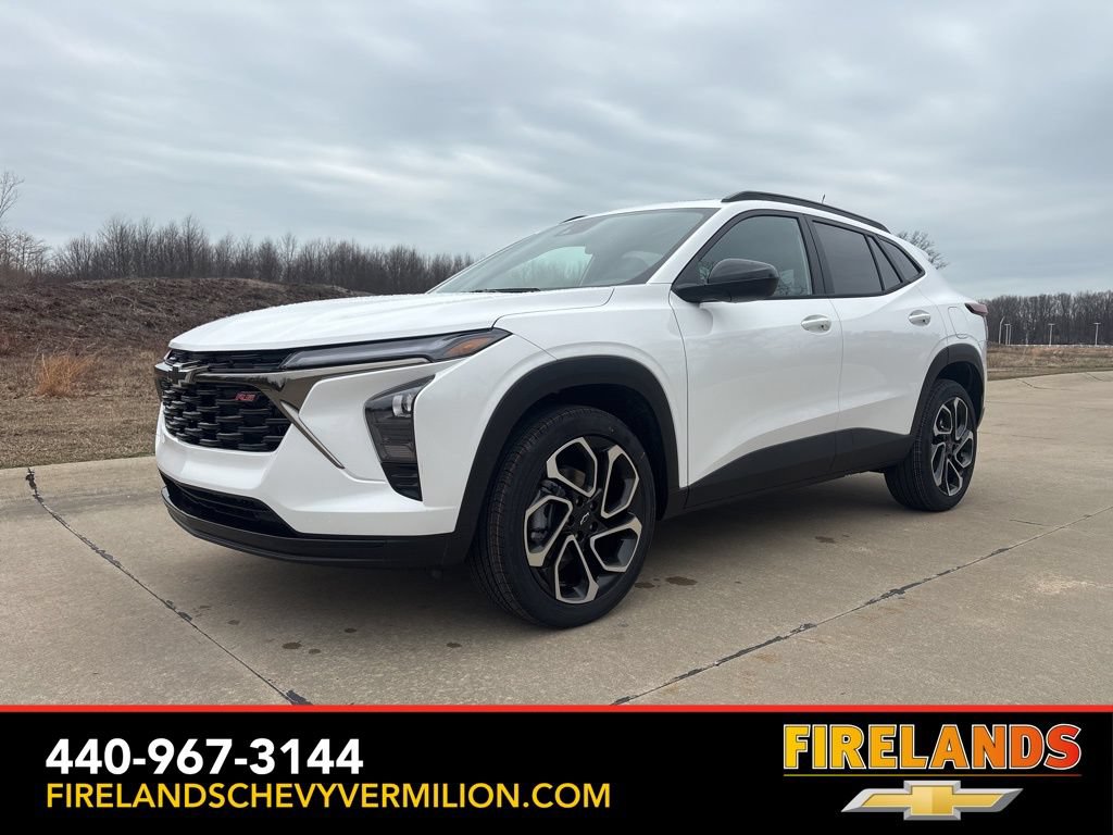 New 2026 Chevrolet Trax RS w/ Sunroof Package