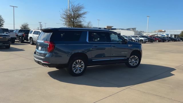 New 2026 GMC Yukon XL Denali w/ Sun & Power Step Package RWD image 9