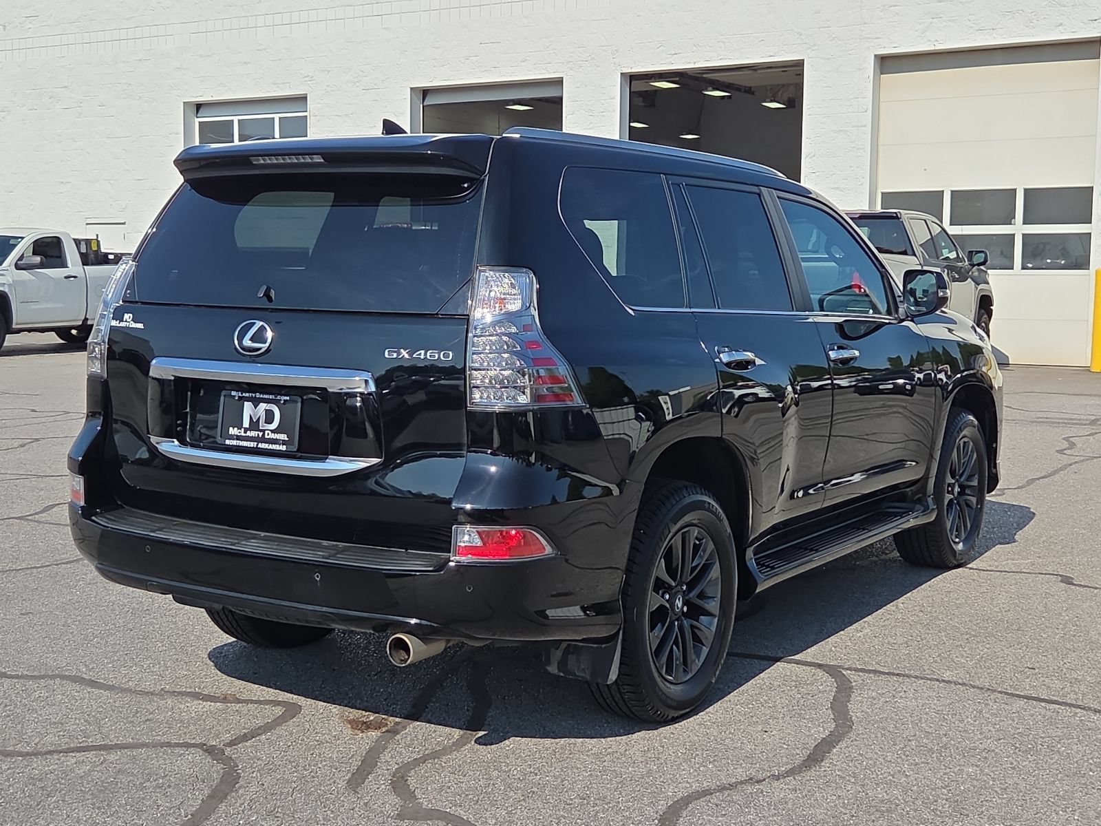 Used 2022 Lexus GX 460 Premium w/ Premium Plus Package AWD/4WD image 14