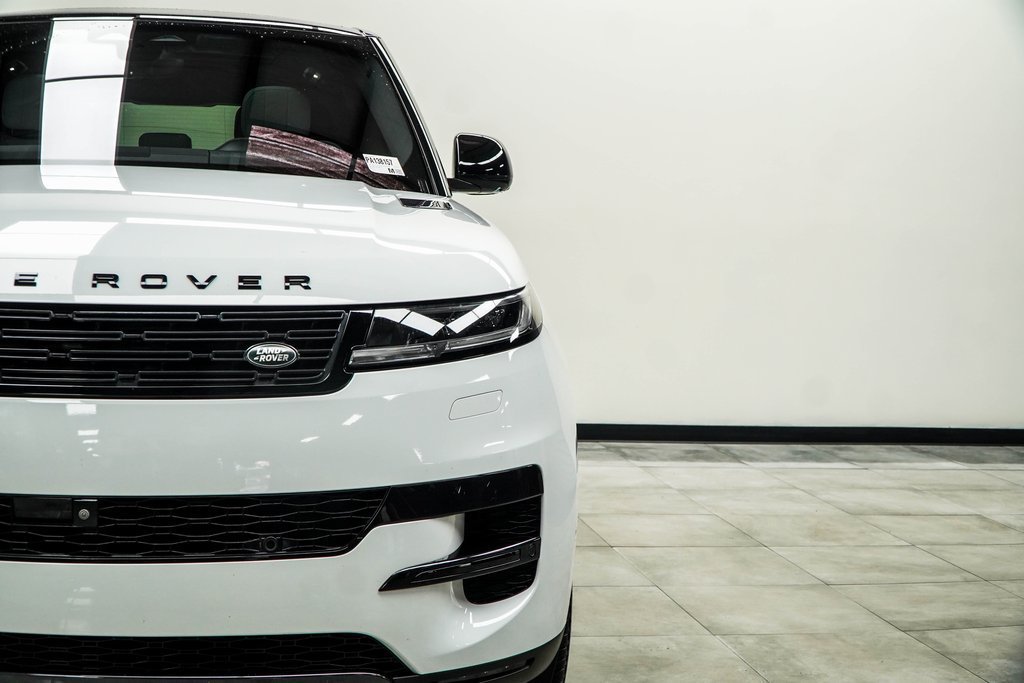 Used 2023 Land Rover Range Rover Sport SE AWD/4WD image 8