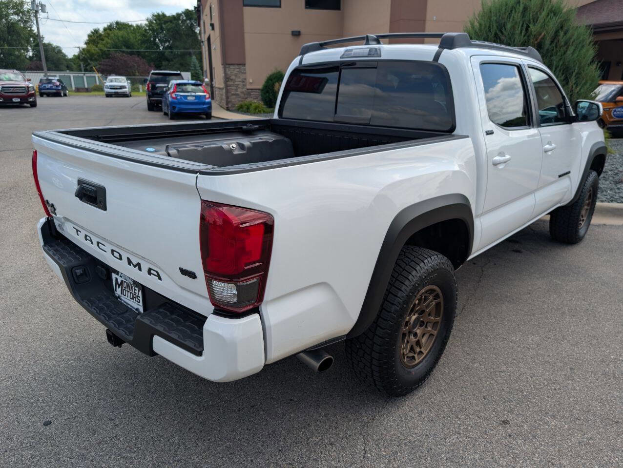 Used 2023 Toyota Tacoma 4x4 Double Cab w/ Trail Edition image 9