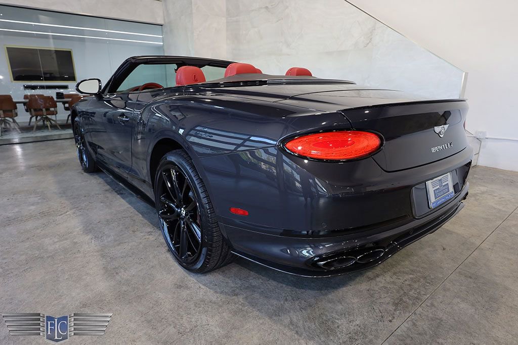 Used 2022 Bentley Continental GT image 52