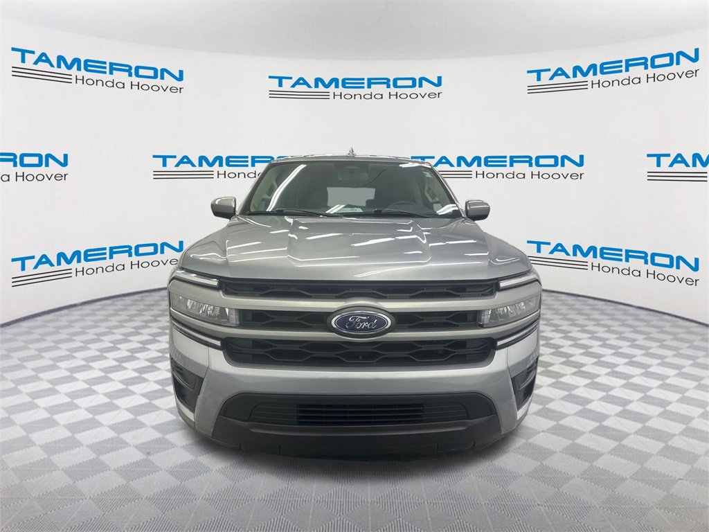 Used 2024 Ford Expedition Max XLT image 8