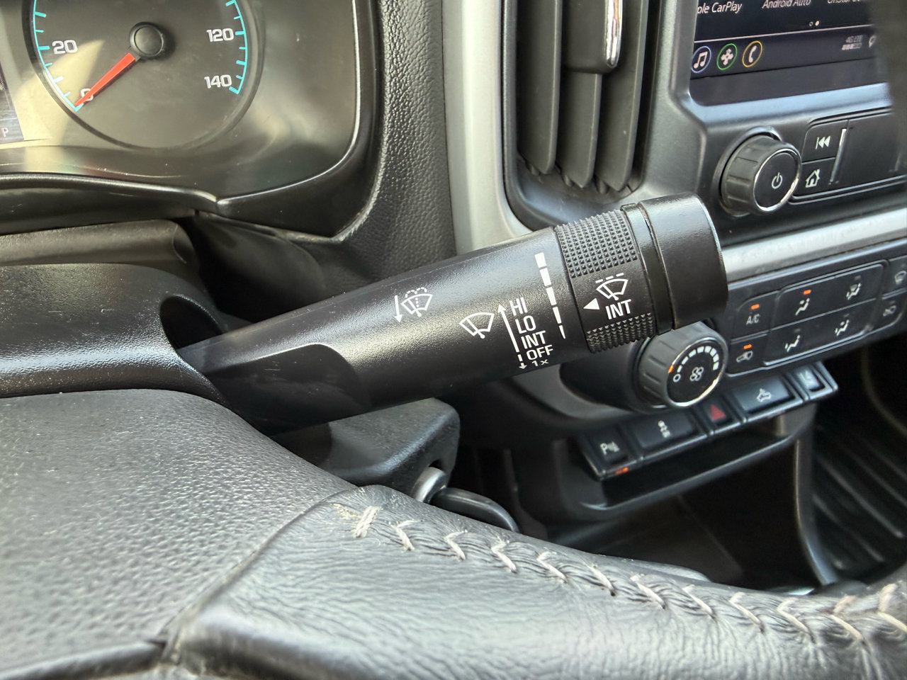 Used 2022 Chevrolet Colorado LT w/ Fleet Safety Package image 20