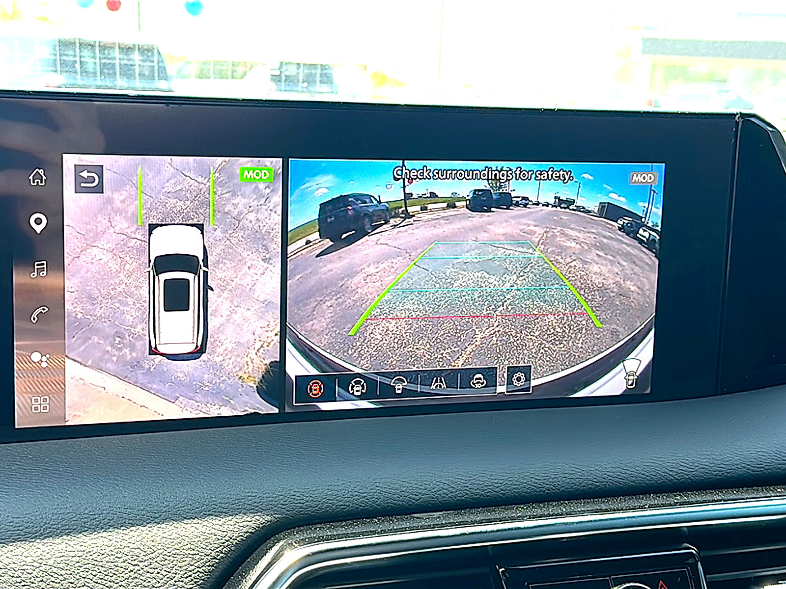 New 2026 Nissan Armada SL w/ Captain's Chari Seat Package image 23