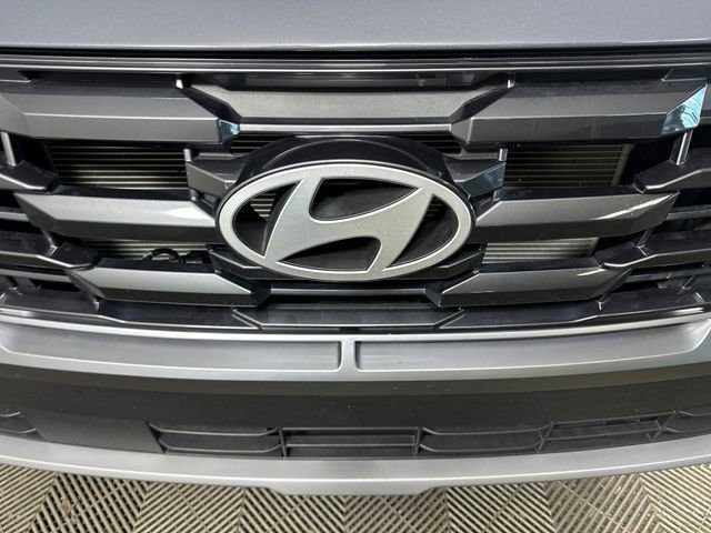 Used 2026 Hyundai Tucson SE FWD image 9