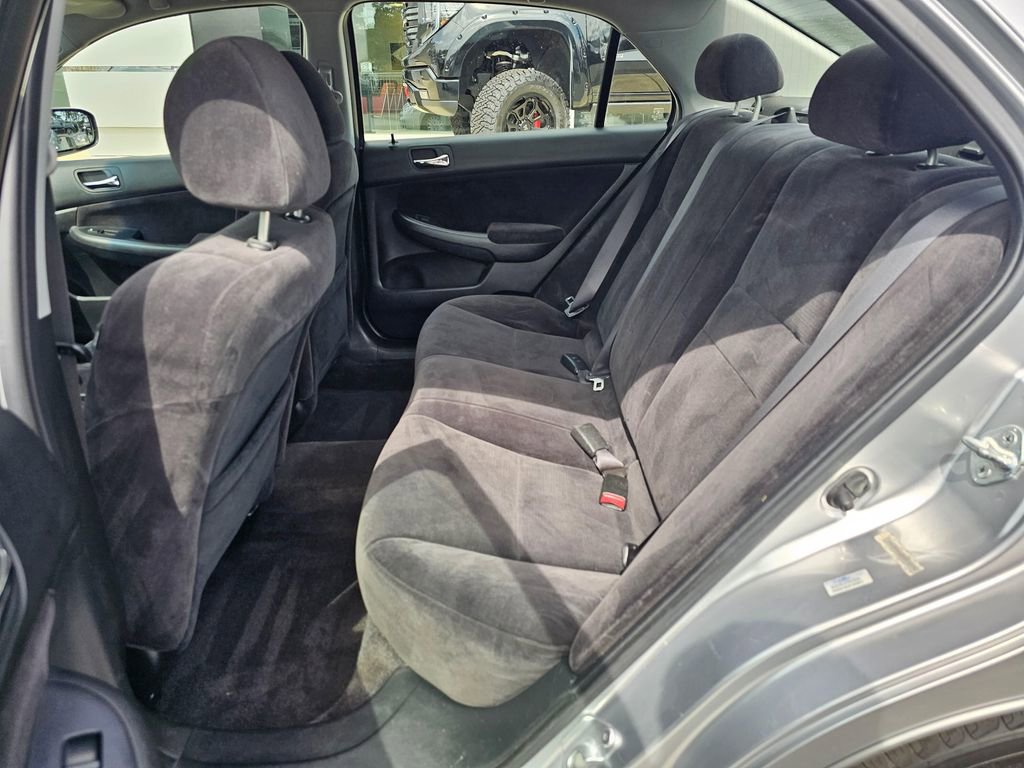 Used 2007 Honda Accord VP image 16