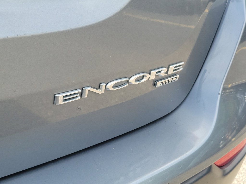Used 2019 Buick Encore Sport Touring AWD/4WD image 8