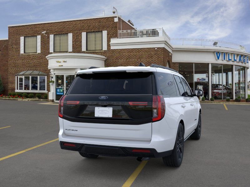 New 2026 Ford Expedition Platinum w/ Stealth Appearance Package AWD/4WD image 8