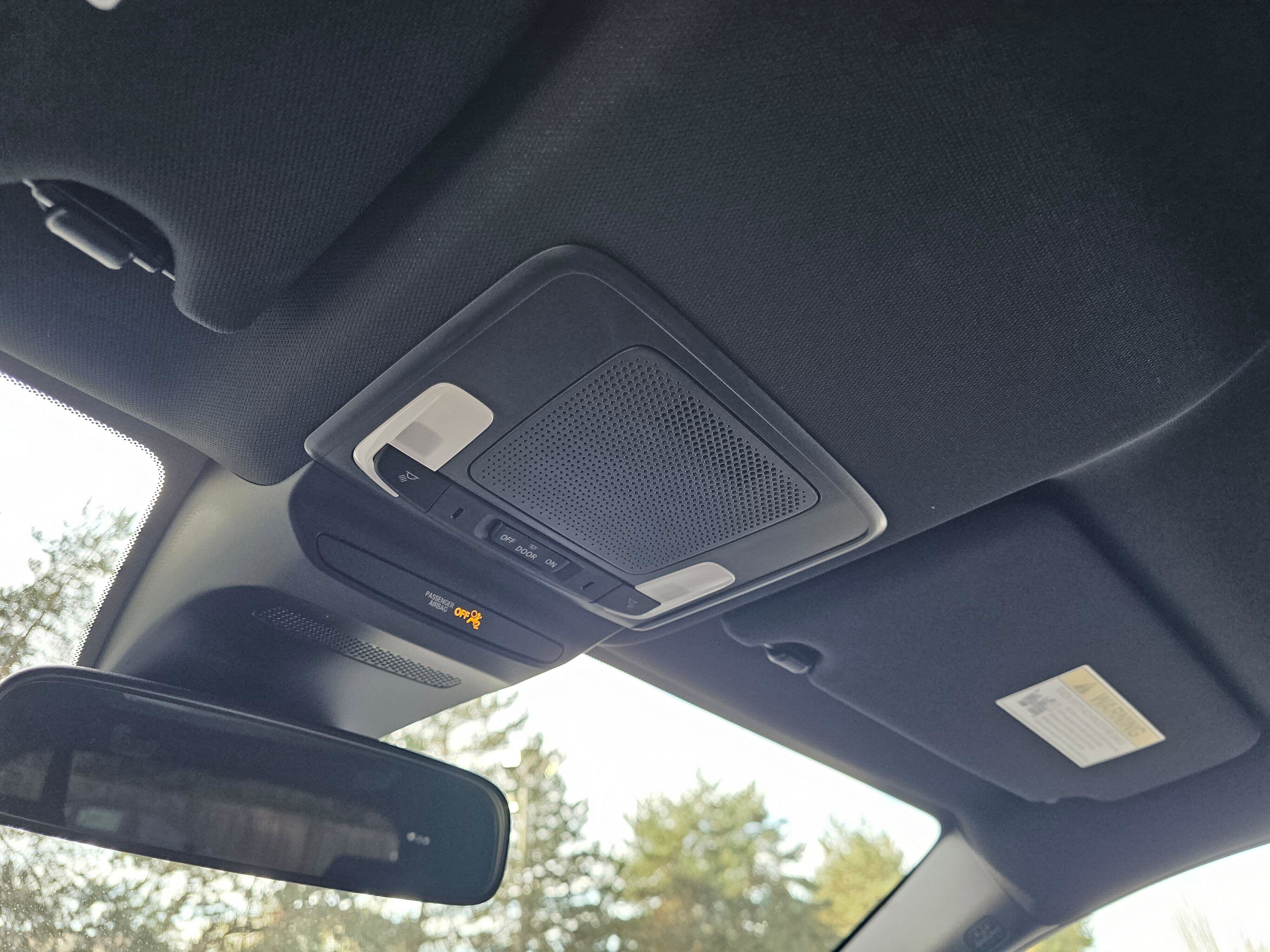 Certified 2025 Honda HR-V Sport image 29