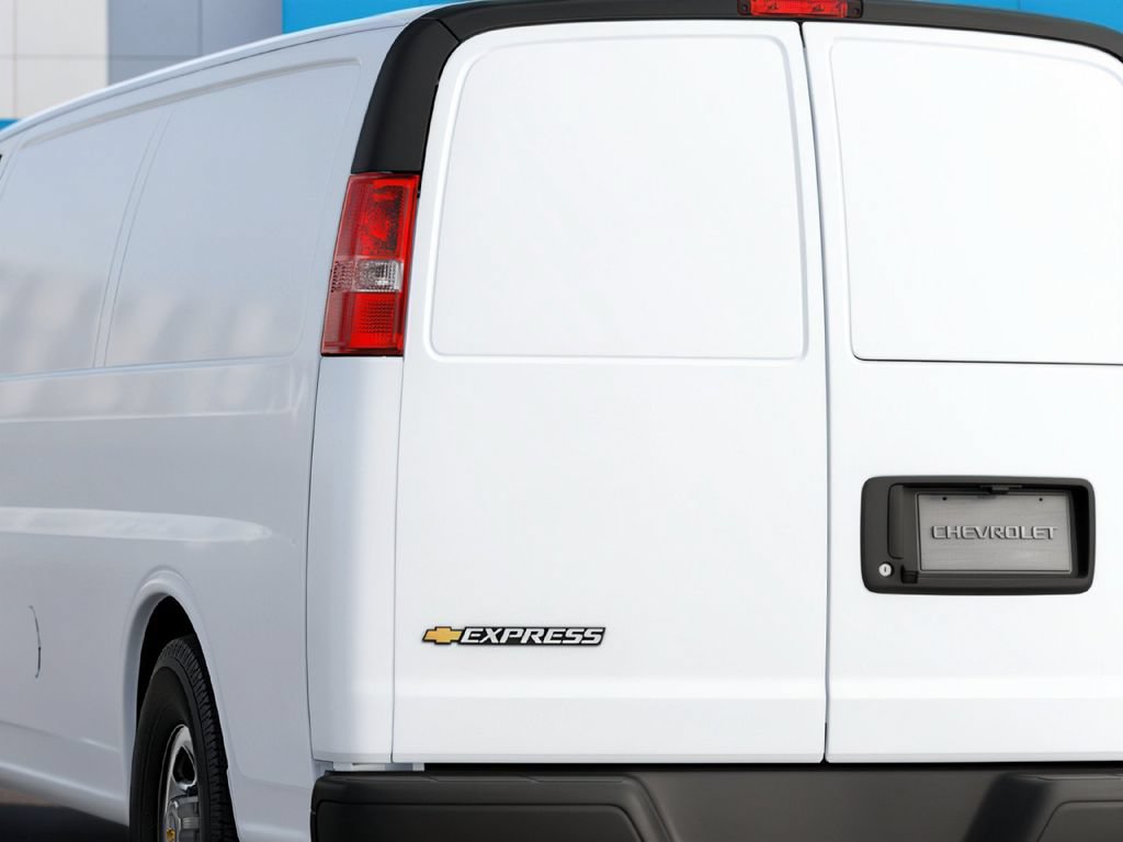 New 2026 Chevrolet Express 3500 w/ Power Convenience Package RWD image 7