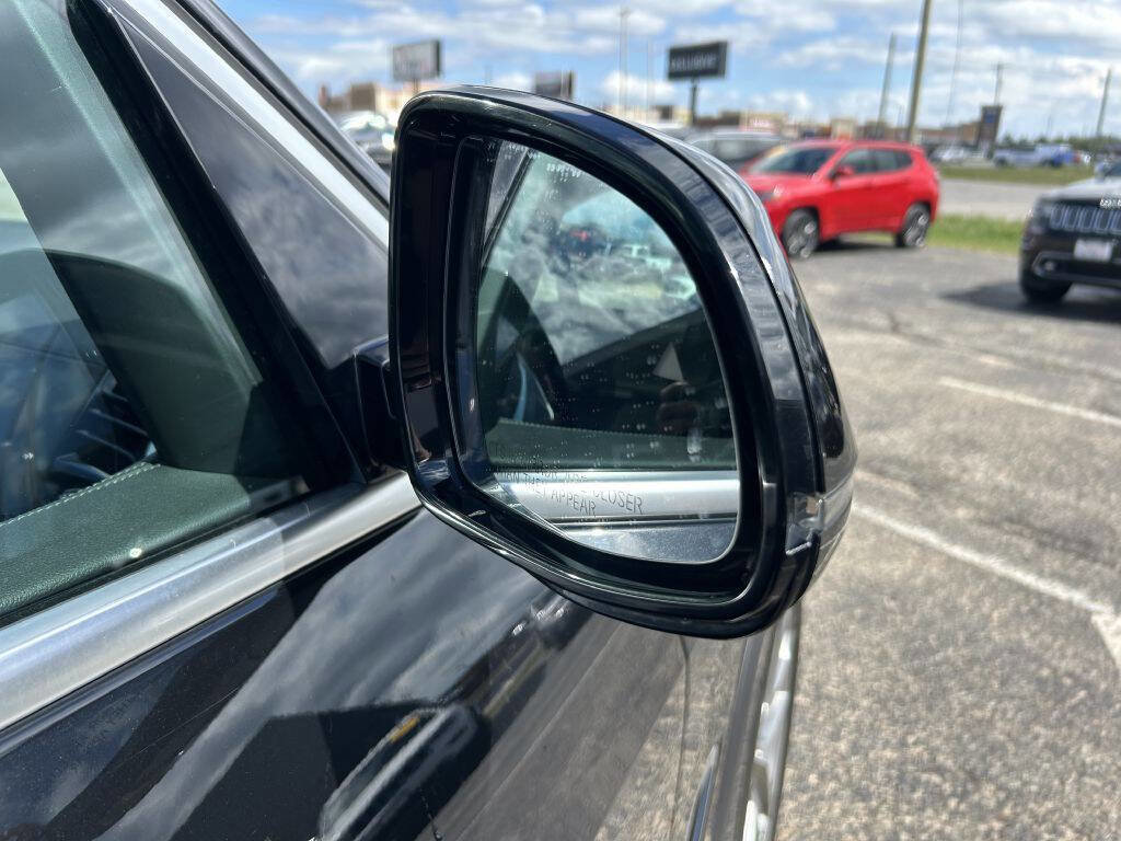 Used 2023 BMW X5 xDrive40i image 57