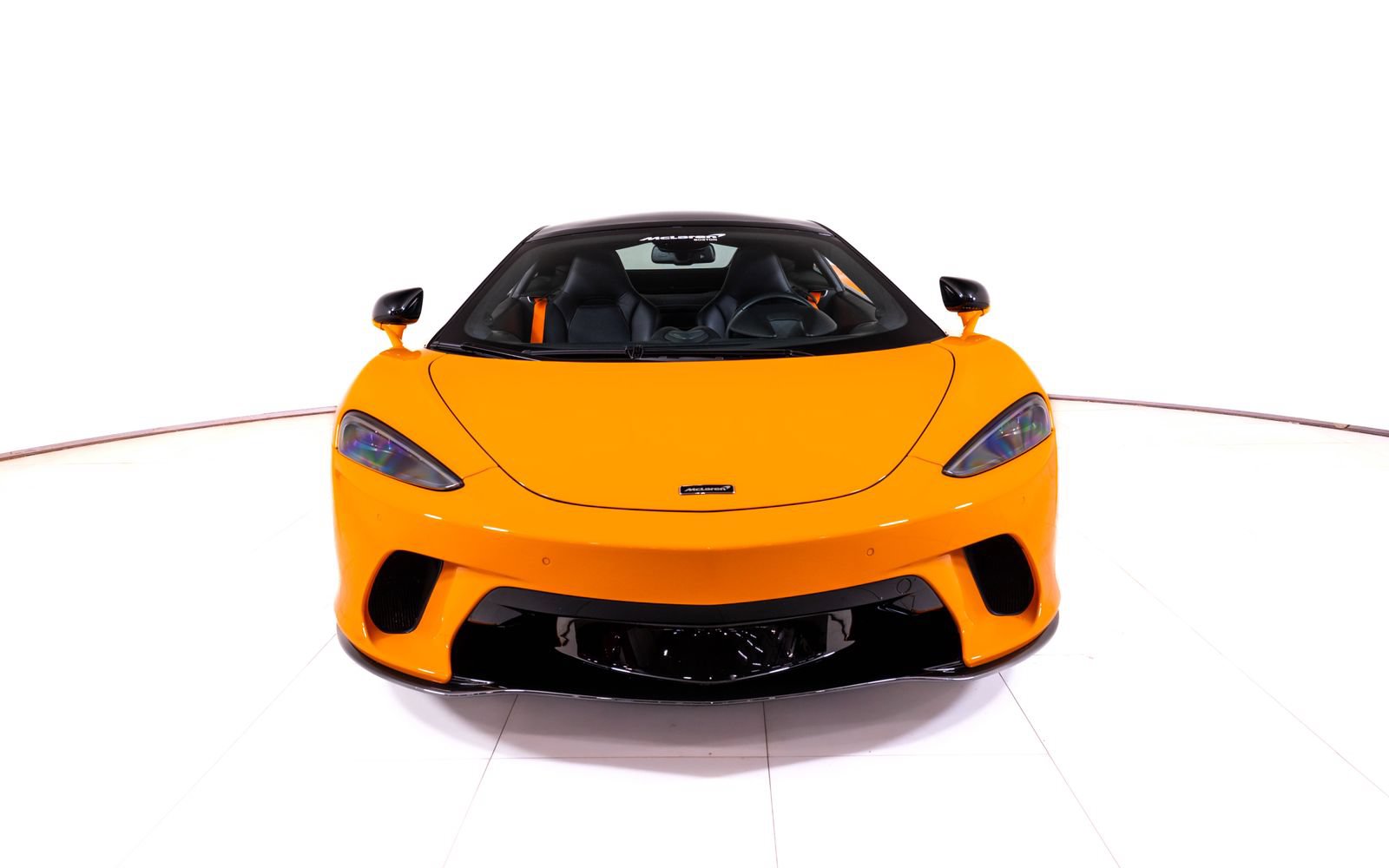 Used 2023 McLaren GT RWD image 8