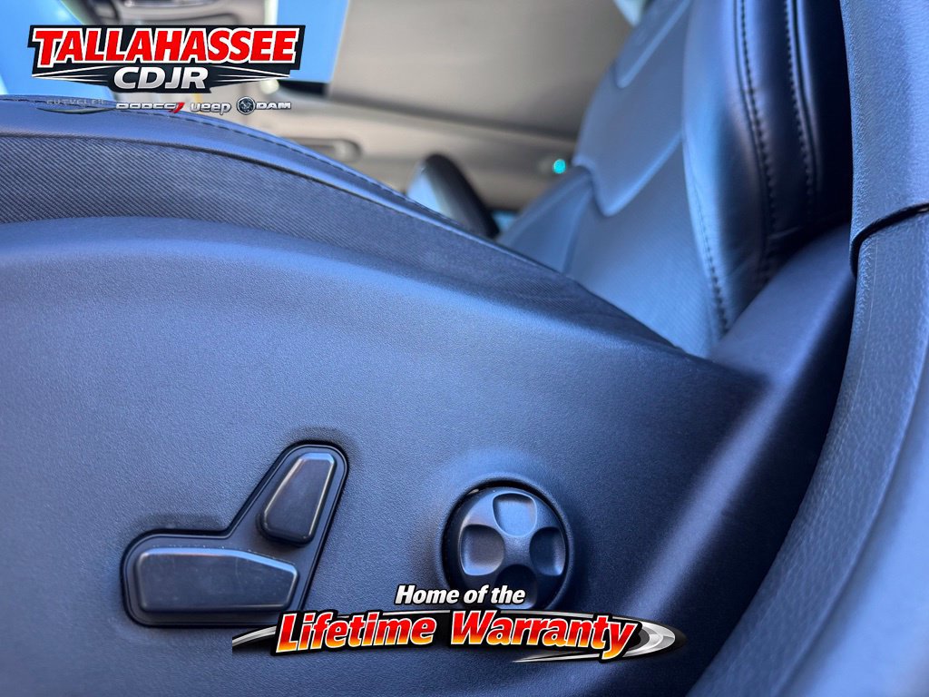 Used 2021 Jeep Cherokee Limited w/ Elite Package AWD/4WD image 18