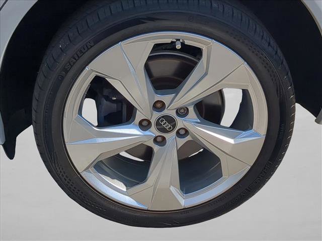 Used 2022 Audi Q5 2.0T Prestige image 26