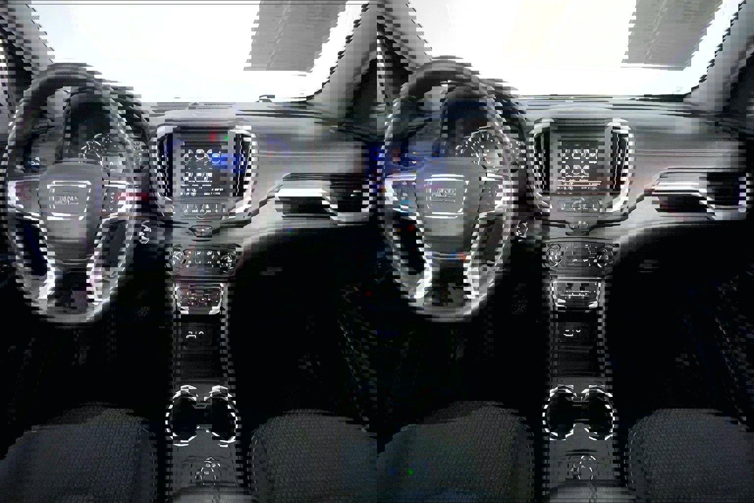 Used 2024 GMC Terrain SLE image 14