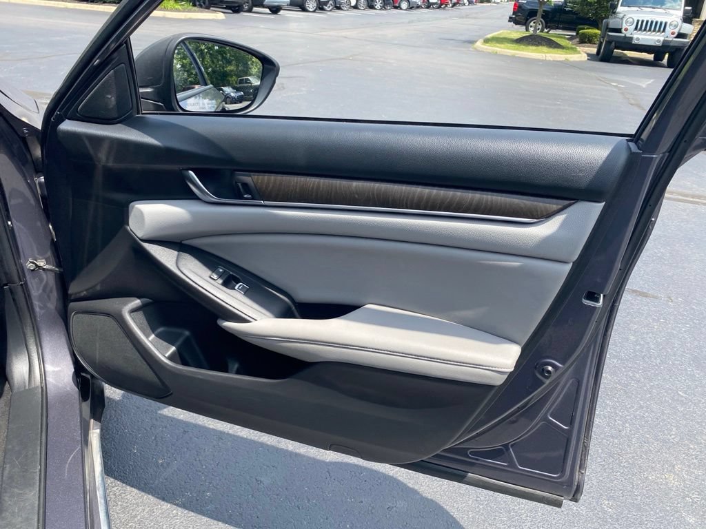 Used 2018 Honda Accord EX-L image 41