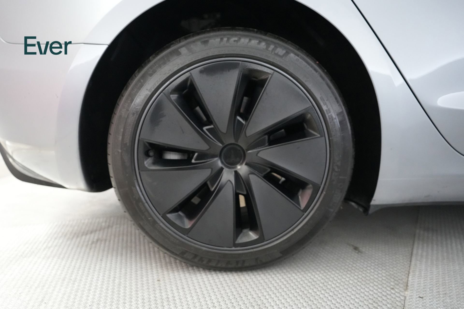 Used 2025 Tesla Model 3 Long Range image 22