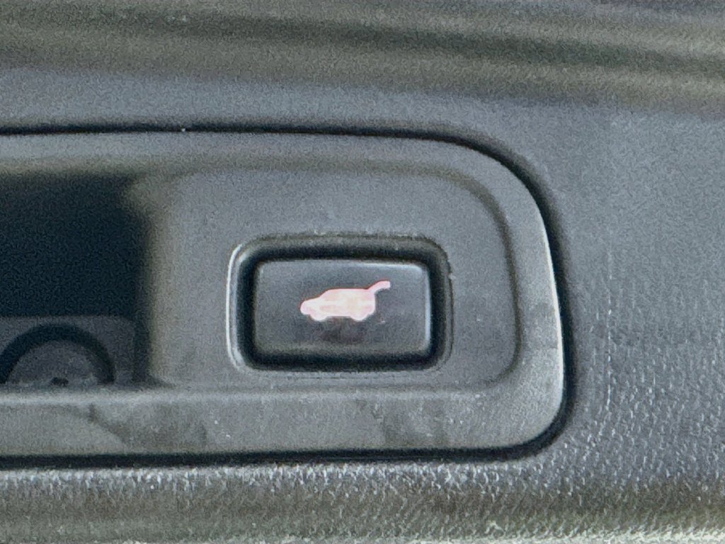 Used 2016 Honda Pilot Touring image 35