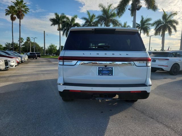 Certified 2022 Lincoln Navigator L Black Label AWD/4WD image 5